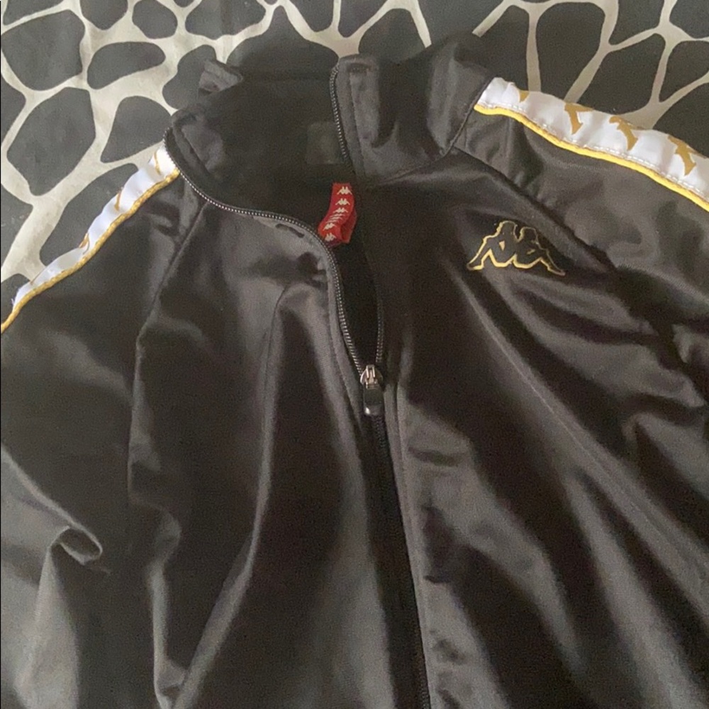 Black kappa sweater with gold and white colouring